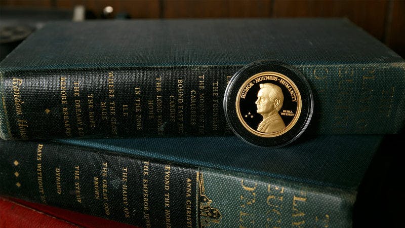 Bill Murray Lion Crest Gold Coin 1 oz